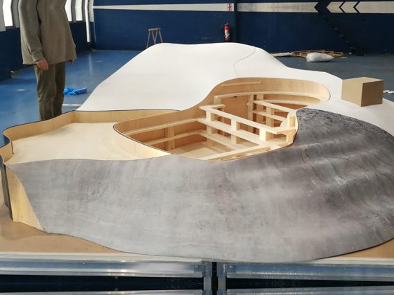 Set design — Mass, film de Pierre Pauze — Usinage CNC — détail