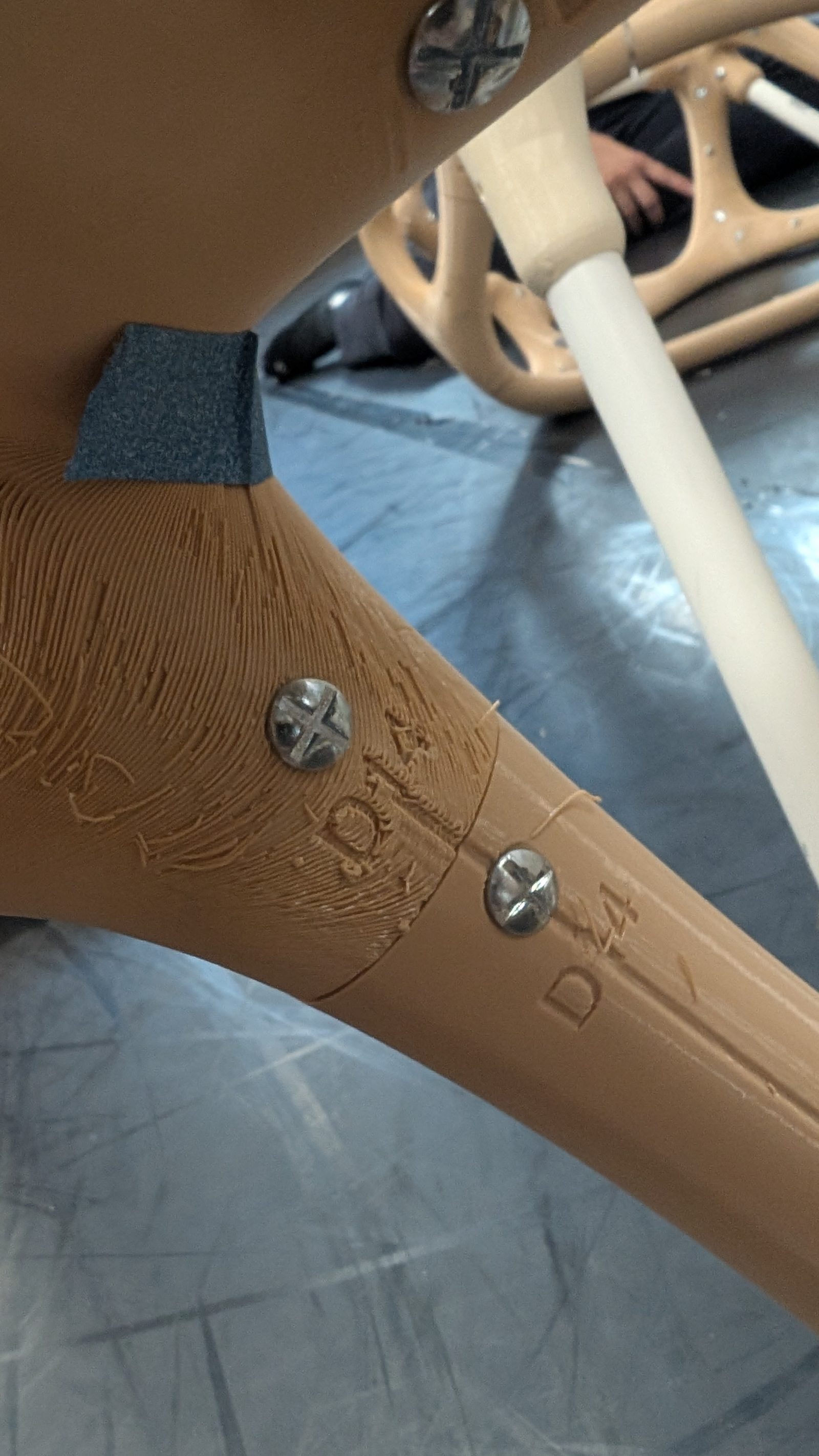 Starting with the Limbs — l'atelier — « D14 » : chaque branche dit où elle va