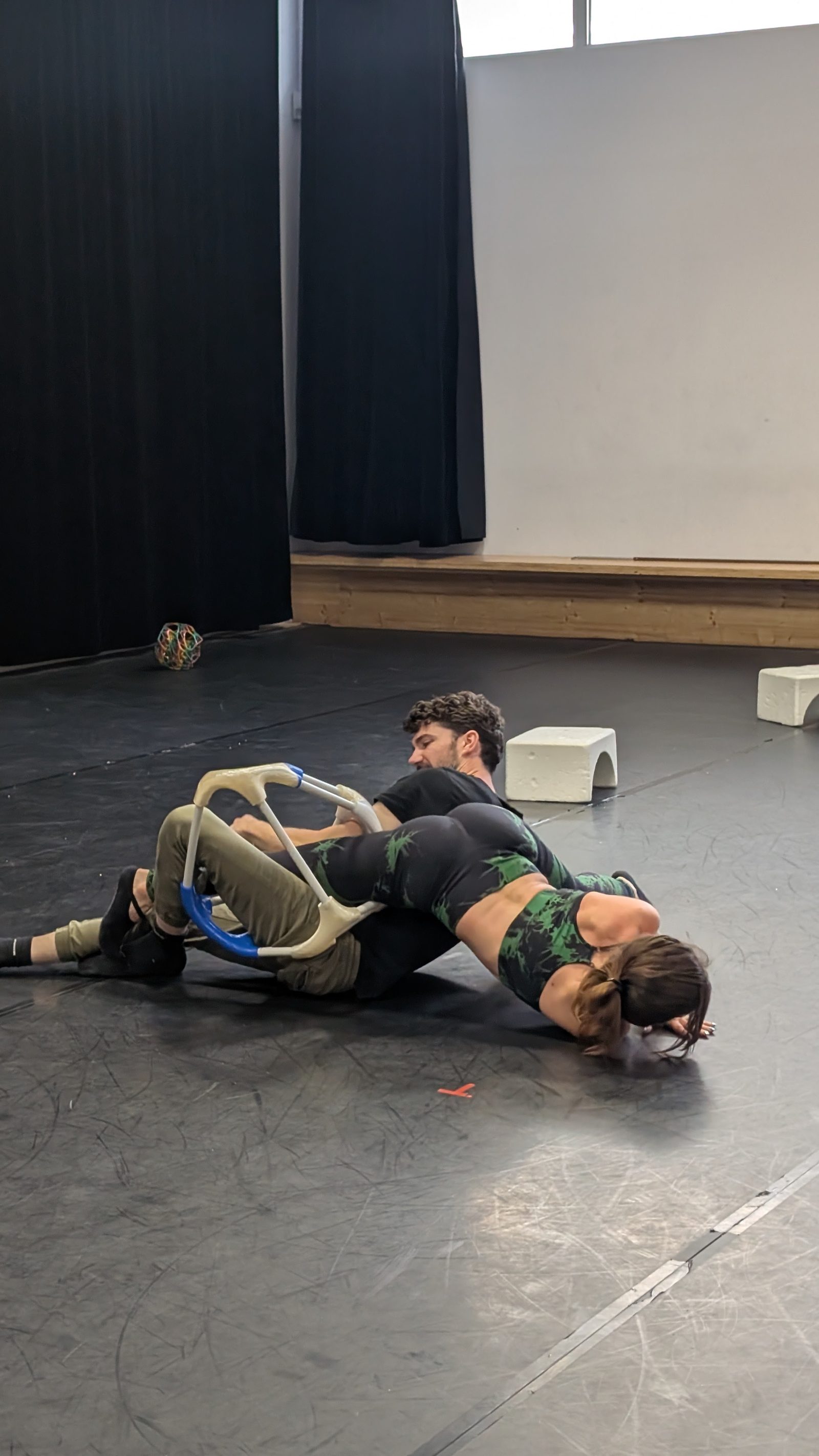 Starting with the Limbs — l'atelier — Au sol, avec un module