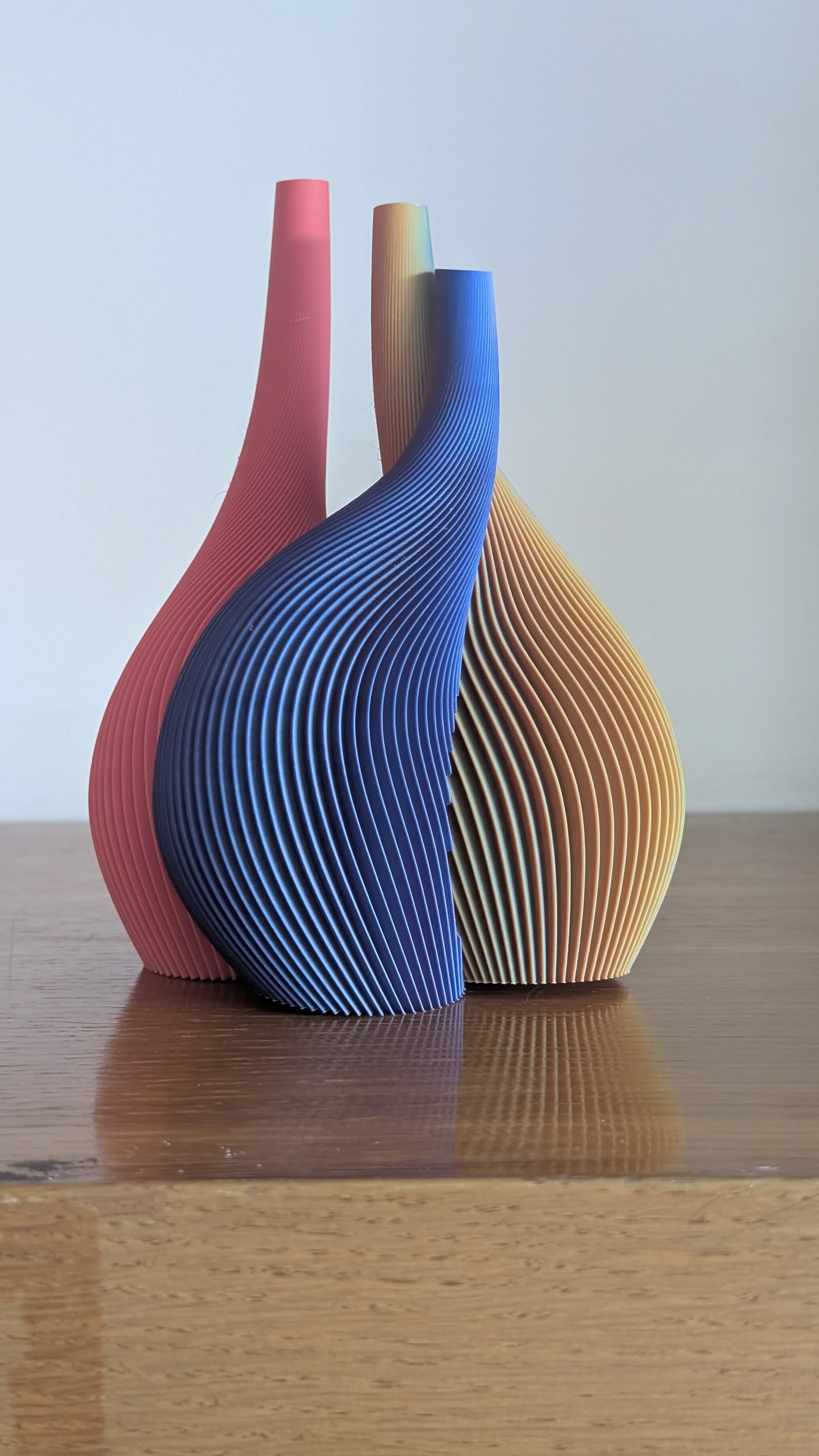Mode vase — Trois soliflores, même définition, trois profils